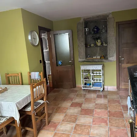 Chalet Casa De Lela *
