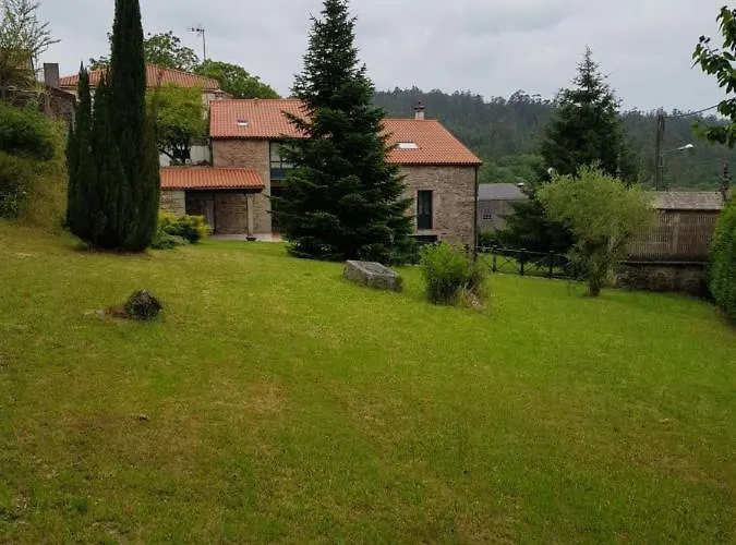 Casa De Lela Negreira