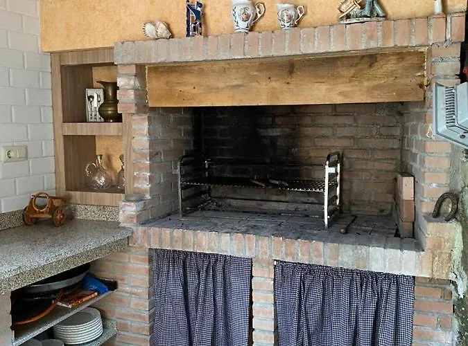 Casa De Lela * Negreira